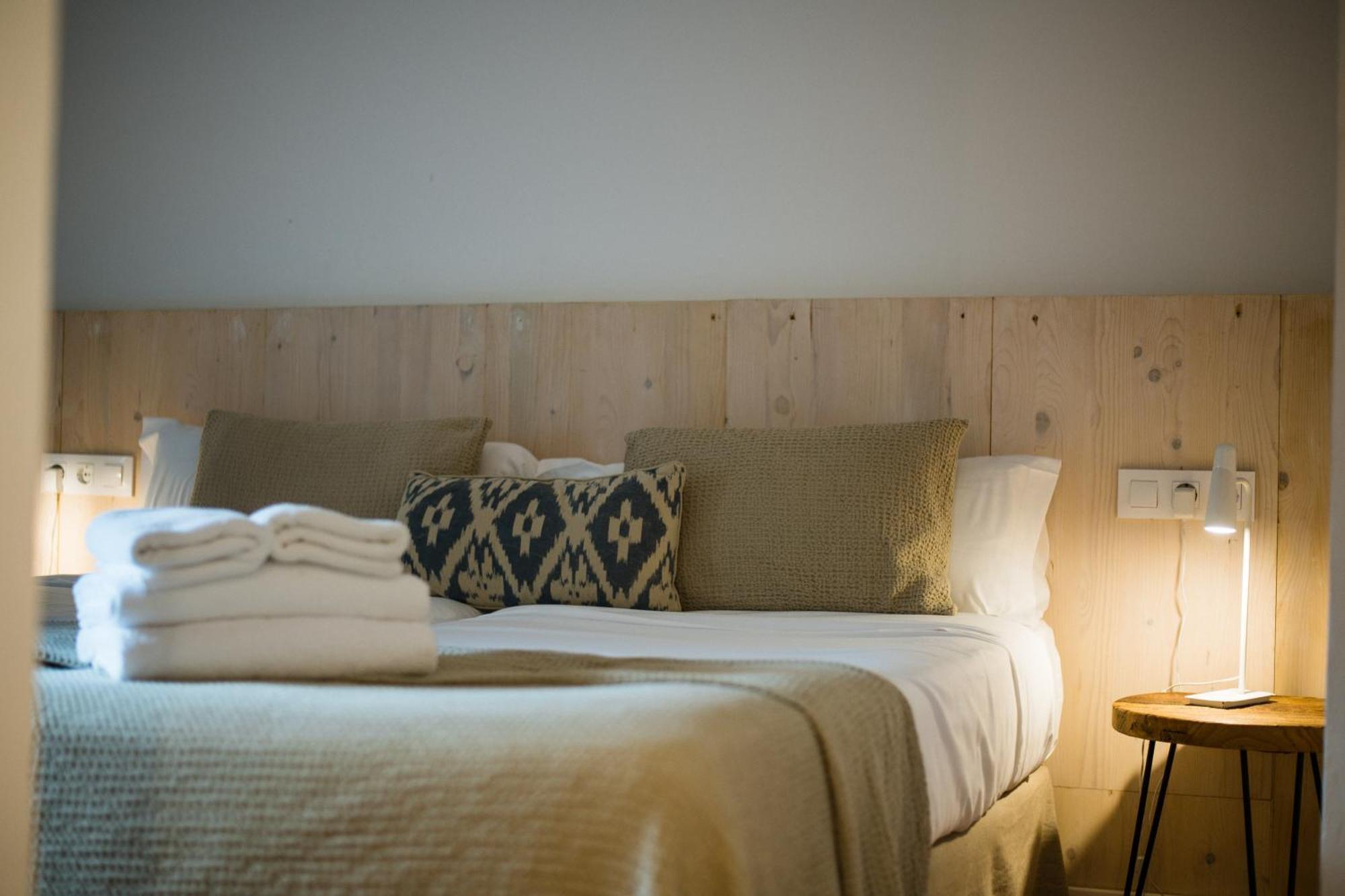 Hostal Ses Negres เบกูร์ ภายนอก รูปภาพ